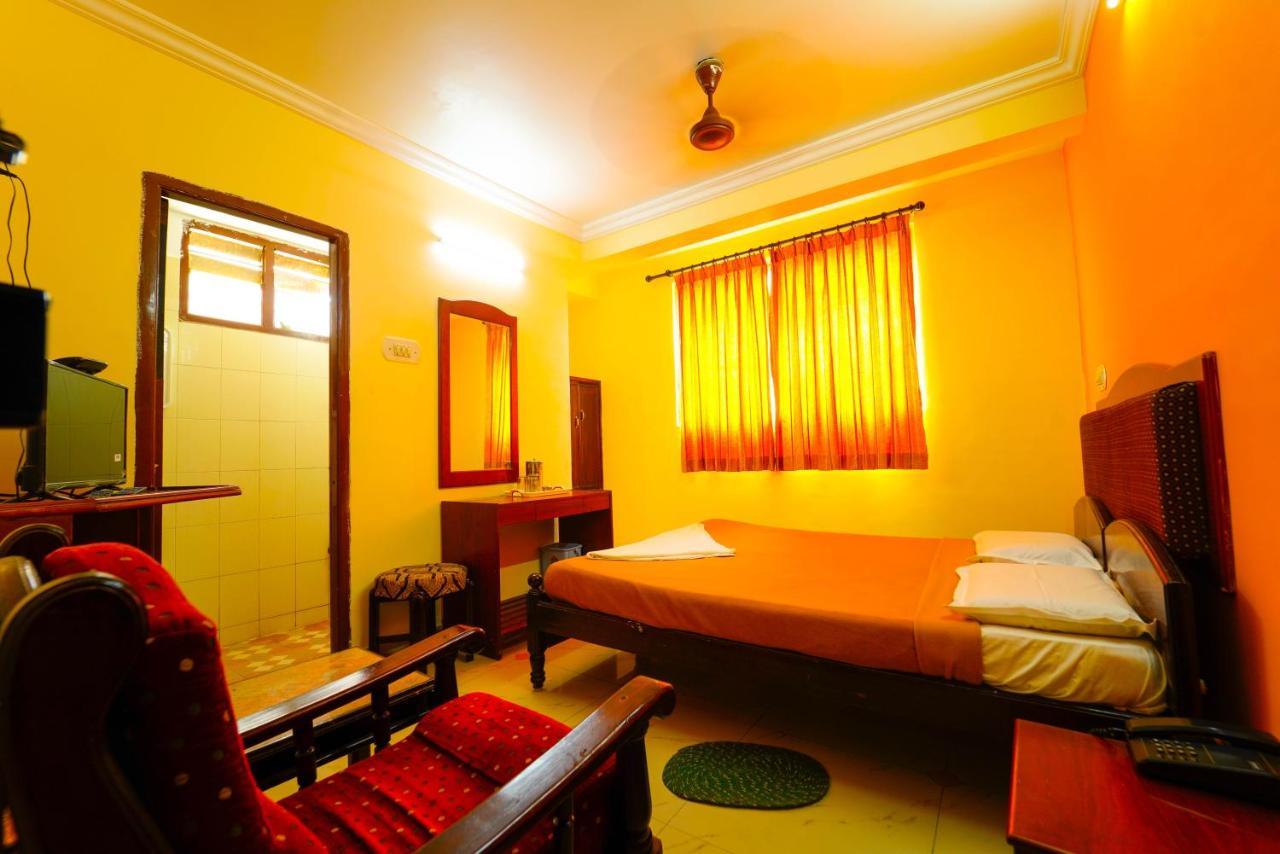 Amogha Residency Hotel Mysore Exterior photo